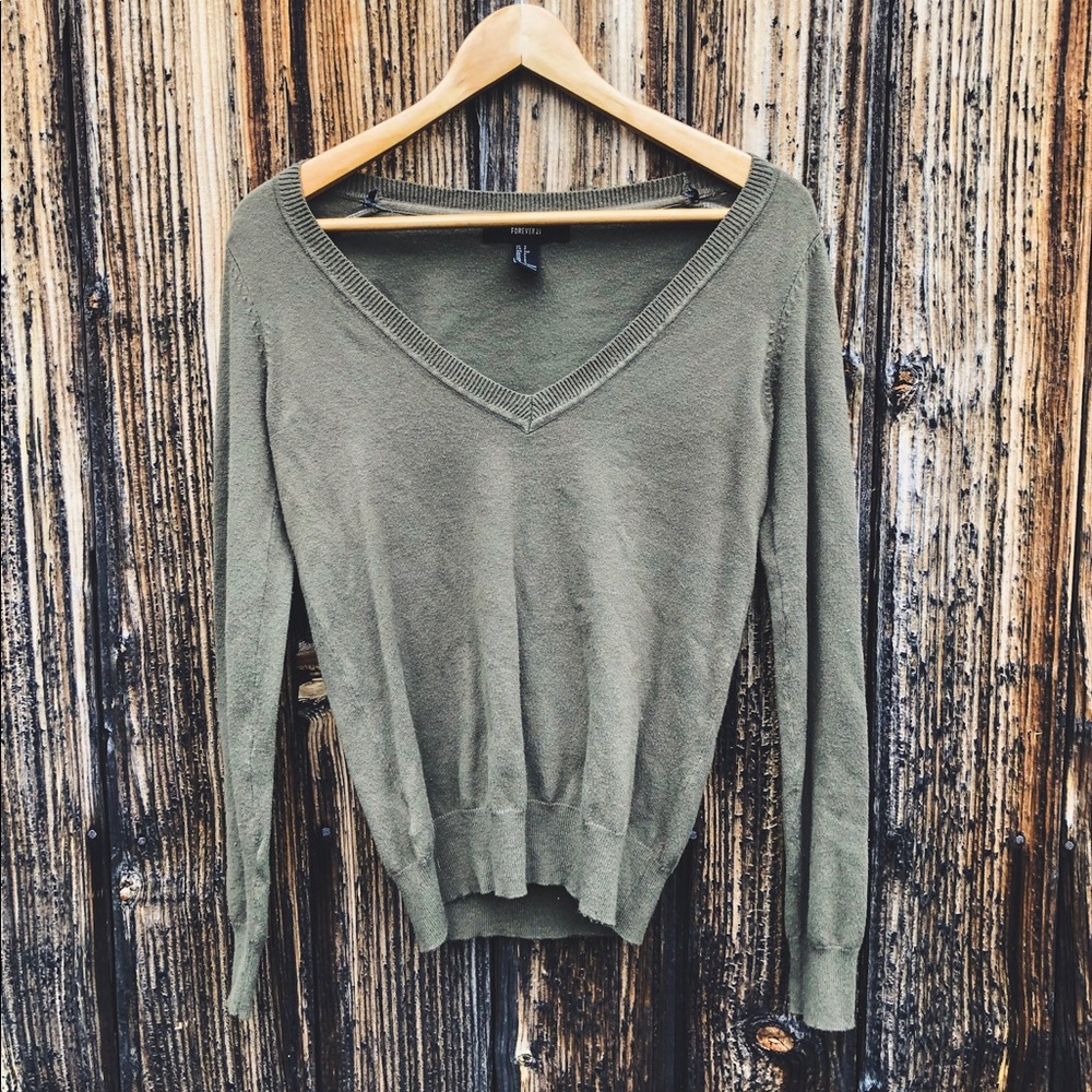 v neck sweater